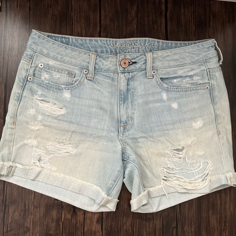American Eagle Boy Midi Shorts